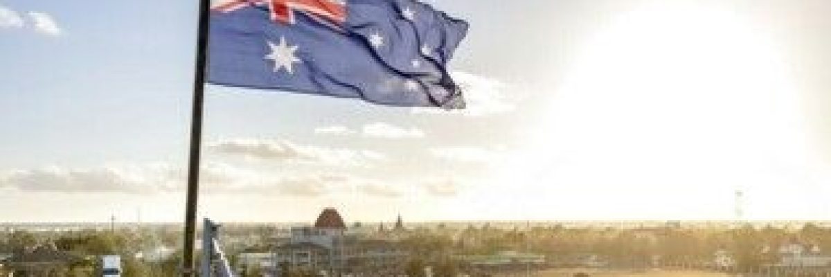 نجاة-11-صياداً-اندونيسيا-بعد-6-ايام-بلا-طعام-على-جزيرة-نائية-غرب-استراليا