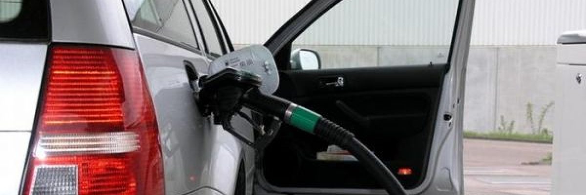 نصائح-_ذهبية_-لتخفيف-استهلاك-الوقود-اثناء-القيادة