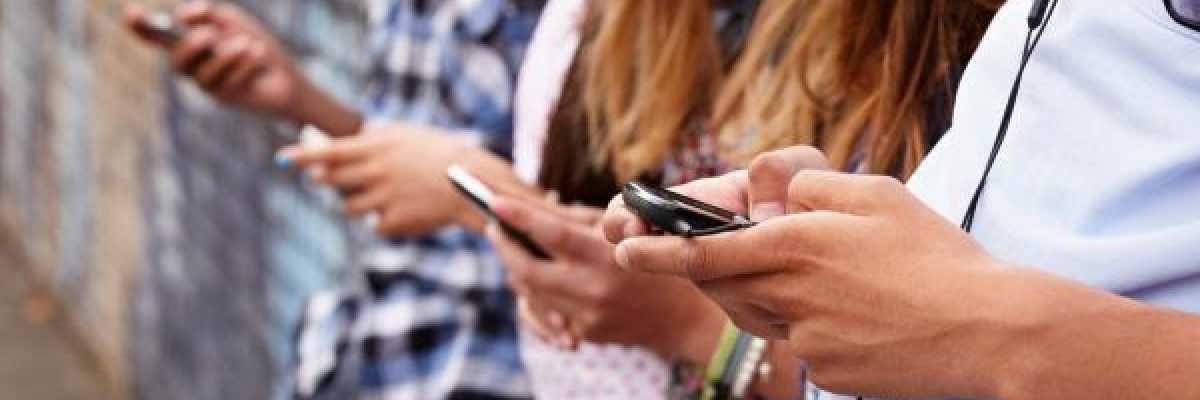 نصائح-ذهبية-من-شركة-_ابل_-لمدمني-الهواتف