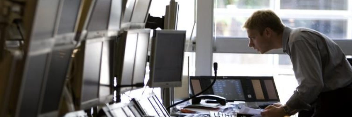 نعرف-عنك-كل-شيء_.-التجسس-على-المواطنين-في-الغرب