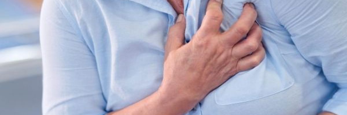 هذه-الفاكهة-تقي-الجسم-من-الجلطة-والنوبات-القلبية-القاتلة