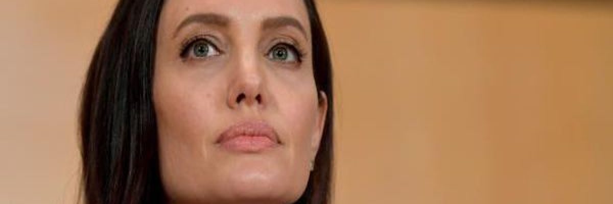 هذه-حقيقة-مرض-انجلينا-جولي-ومشاعرها-بعد-الانفصال-عن-براد-بيت