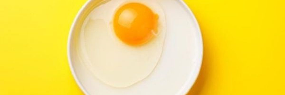هل-يسبب-البيض-امراض-القلب-ام-يقي-منها؟