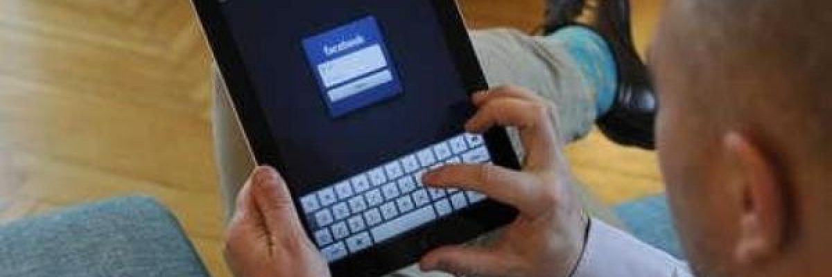 وسائل-التواصل-الاجتماعية-تجعلك-شخصا-منبوذا