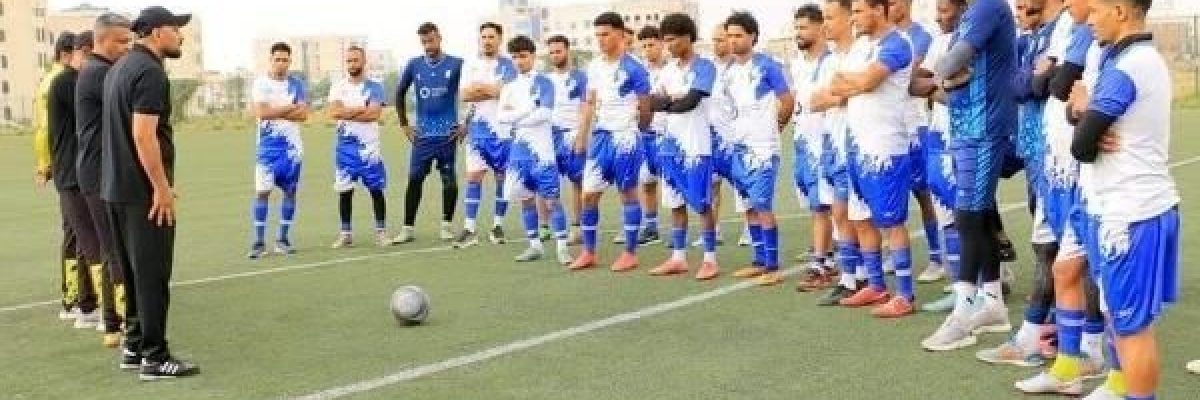 ينطلق-نهاية-الشهر-الجاري.-نادي-الصقر-يستانف-استعداداته-لدوري-كرة-القدم