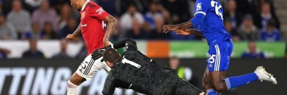 يونايتد-يزيد-معاناة-ليستر-ويلحق-به-هزيمة-رابعة-بالدوري-الانجليزي